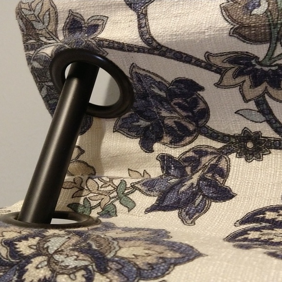 Floral Window Panels - Picture 3 of 4